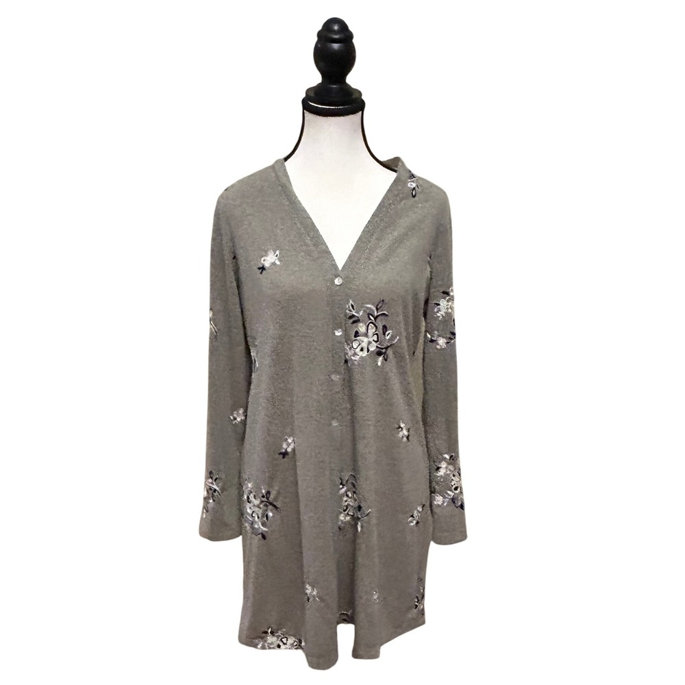 Figueroa & Flower Gray Floral Embroidered Long Sleeve Cardigan Medium‎